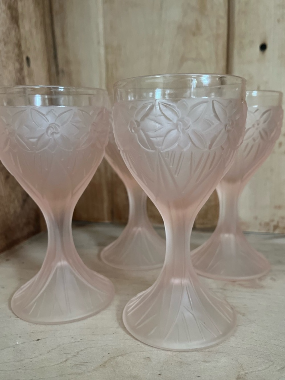 Set Of 4 1970 Vintage Taitu Italian Pink Wine Glasses. Rare